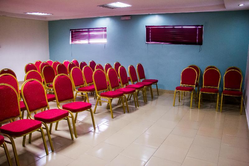 Downtown Royal Hotel Ikeja Extérieur photo