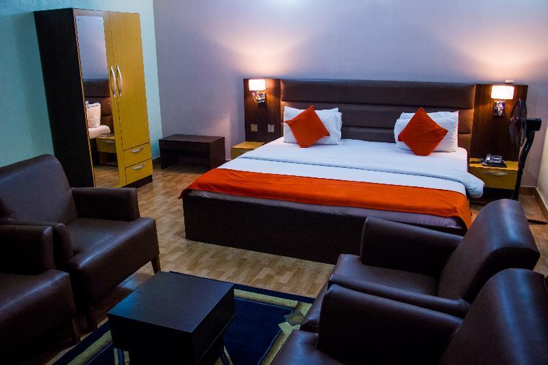 Downtown Royal Hotel Ikeja Extérieur photo