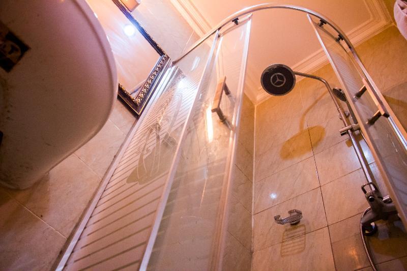 Downtown Royal Hotel Ikeja Extérieur photo